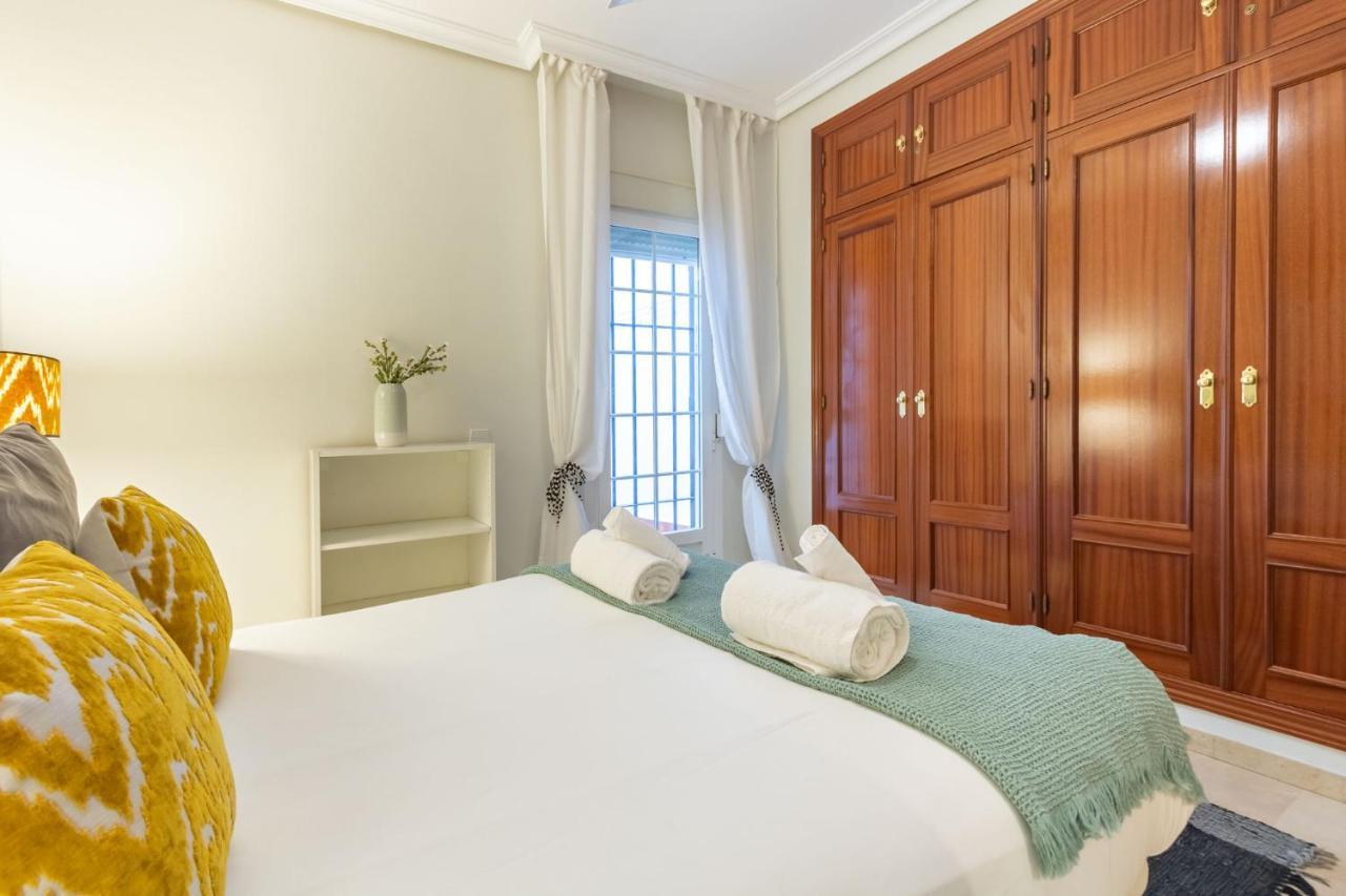 Apartamento San Jacinto Triana Deluxe by Valcambre Sevilla Exterior foto