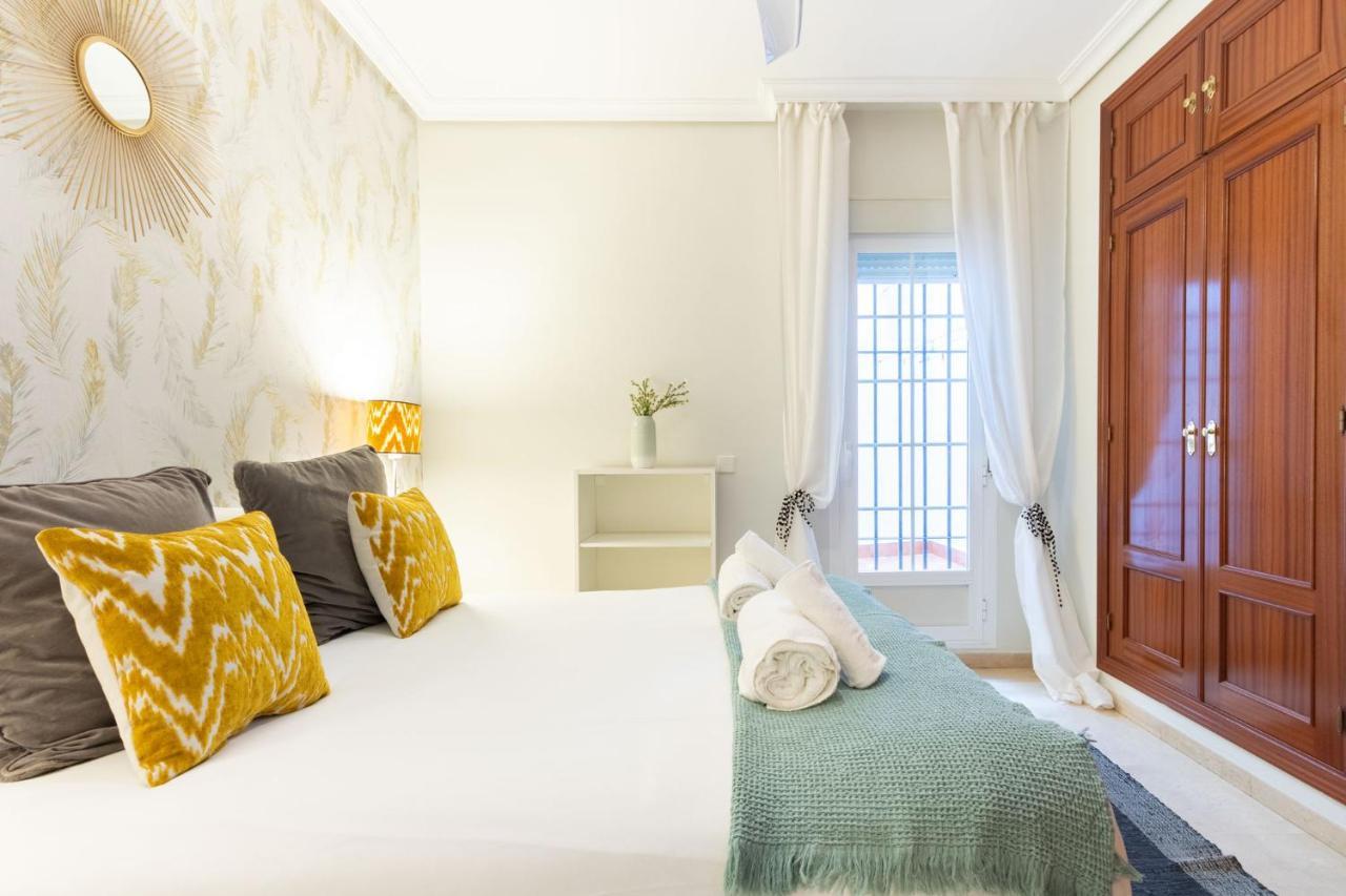 Apartamento San Jacinto Triana Deluxe by Valcambre Sevilla Exterior foto